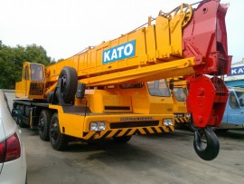 CHO THUÊ XE CẨU KATO 20 – 120 TẤN TẠI QUẢNG NINH