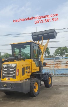 CHO THUÊ MÁY XÚC LẬT GIÁ TỐT NHẤT QUẢNG NINH LIÊN HỆ: 0913.581.951